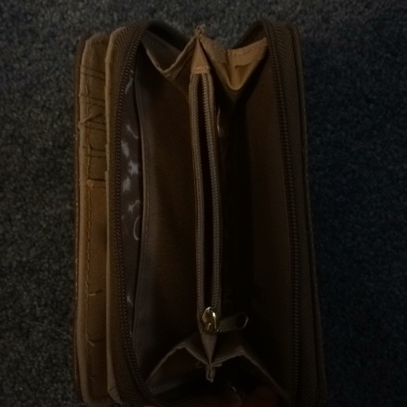 Jessica Simpson wristlet wallet - Picture 4 of 4